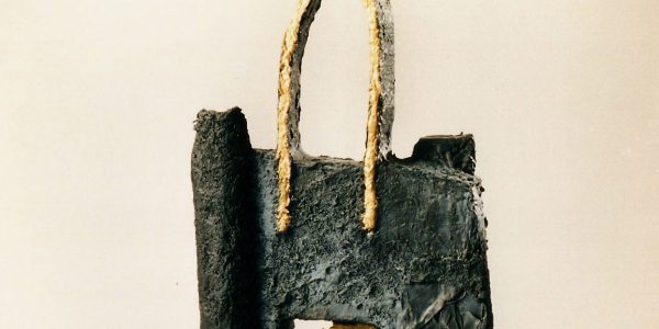 Elevazione, acrilico su  materiai vari, cm. 55x24x30, 1998.